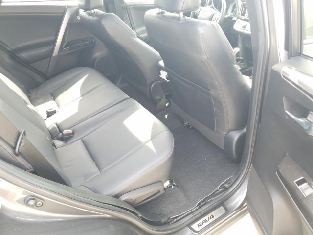 Photo 6 from auction – 2018 TOYOTA RAV4 SE with VIN JTMNFREV8JJ151239