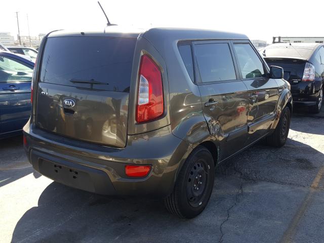 Photo 4 from auction – 2013 KIA SOUL with VIN KNDJT2A58D7540968