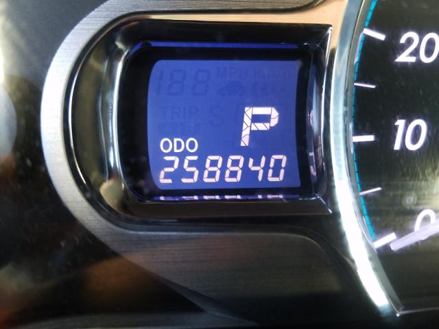 Photo 8 from auction – 2011 TOYOTA SIENNA XLE with VIN 5TDDK3DCXBS027711