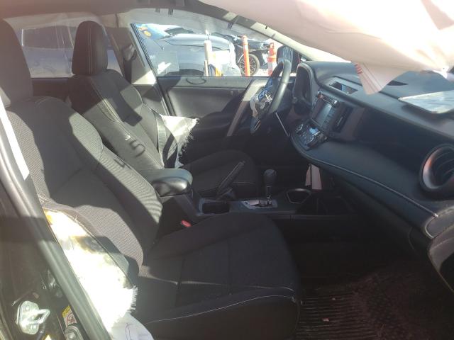 Photo 5 from auction – 2018 TOYOTA RAV4 with VIN 2T3WFREV9JW477556