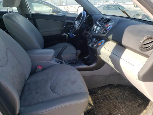 Photo 5 from auction – 2009 TOYOTA RAV4 with VIN JTMBF33V99D000357