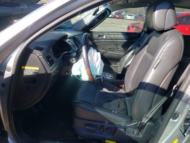Photo 5 from auction – 2011 HYUNDAI GENESIS 4. with VIN KMHGC4DFXBU128975