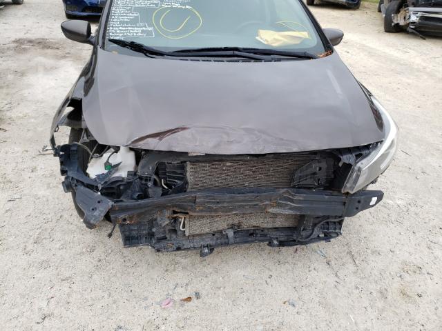 Photo 9 from auction – 2018 KIA FORTE LX with VIN 3KPFK4A70JE182203