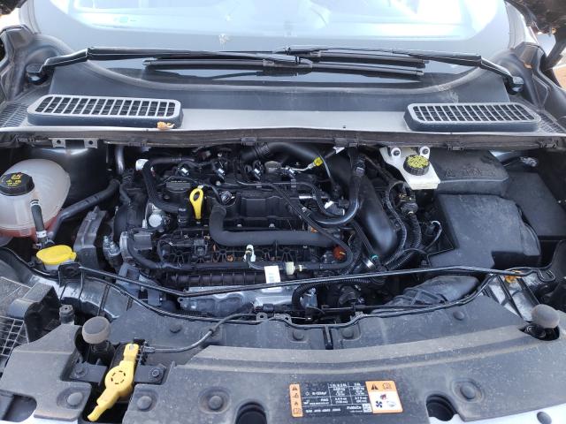 Photo 7 from auction – 2019 FORD ESCAPE SE with VIN 1FMCU9GD0KUA57093