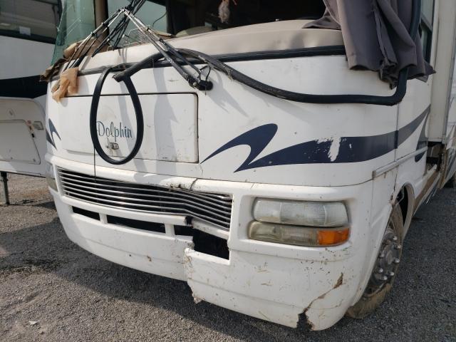 Photo 7 from auction – 2004 DOLP MOTORHOME with VIN 5B4MP67G743392939