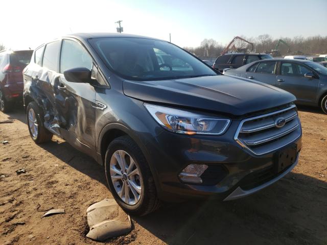 FORD ESCAPE SE 2019 with VIN 1FMCU9GD0KUA57093 - Photo from auction