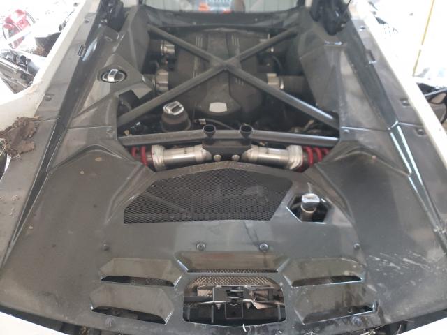 Photo 7 from auction – 2015 LAMBORGHINI AVENTADOR with VIN ZHWUC1ZD4FLA03666