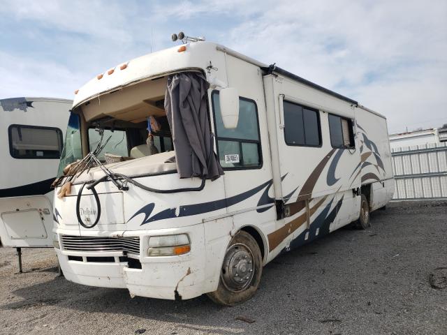 Photo 2 from auction – 2004 DOLP MOTORHOME with VIN 5B4MP67G743392939