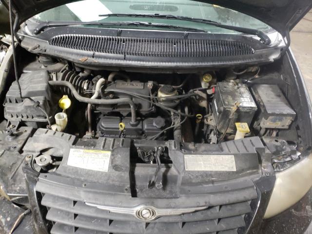 Photo 7 from auction – 2007 CHRYSLER TOWN & COU with VIN 1A4GJ45R47B112500