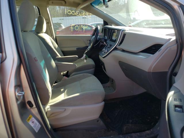 Photo 5 from auction – 2015 TOYOTA SIENNA with VIN 5TDZK3DC6FS529434