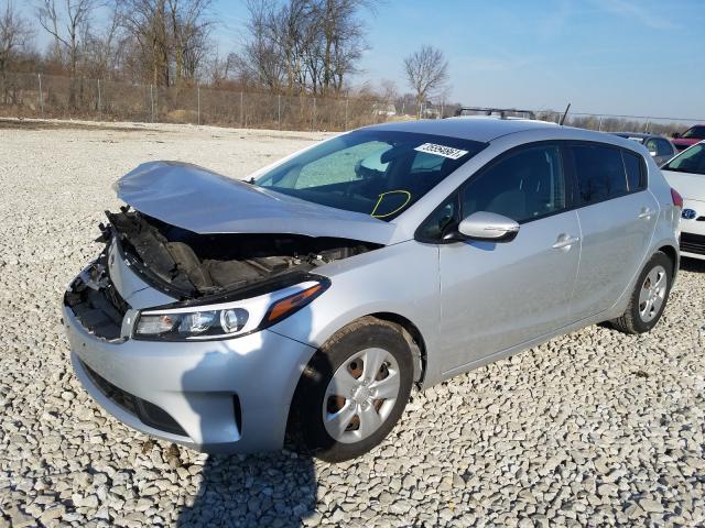 Photo 2 from auction – 2017 KIA FORTE LX with VIN KNAFK5A87H5705833