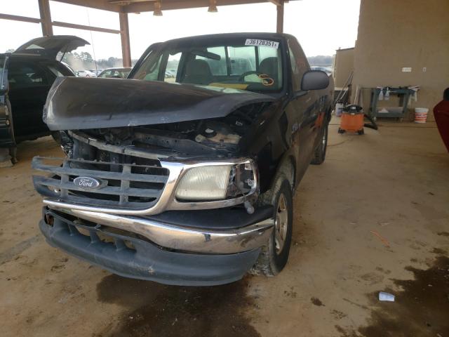 Photo 2 from auction – 1998 FORD F150 with VIN 1FTZF1728WNB72789