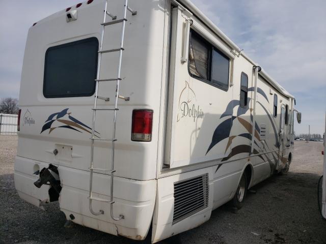 Photo 4 from auction – 2004 DOLP MOTORHOME with VIN 5B4MP67G743392939