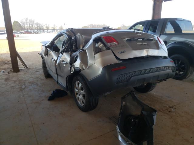 Photo 3 from auction – 2013 KIA SORENTO LX with VIN 5XYKT4A65DG325091