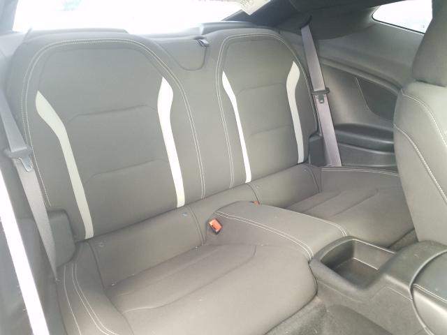 Photo 6 from auction – 2017 CHEVROLET CAMARO LS with VIN 1G1FA1RX8H0167627