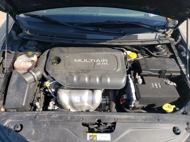 Photo 7 from auction – 2015 CHRYSLER 200 LIMITE with VIN 1C3CCCAB0FN752626