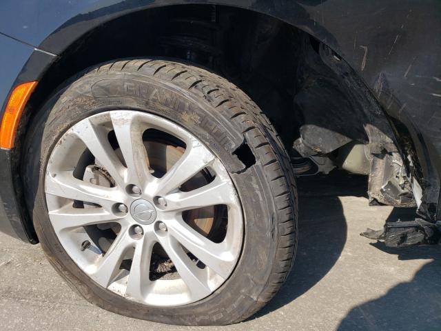 Photo 9 from auction – 2015 CHRYSLER 200 LIMITE with VIN 1C3CCCAB0FN752626