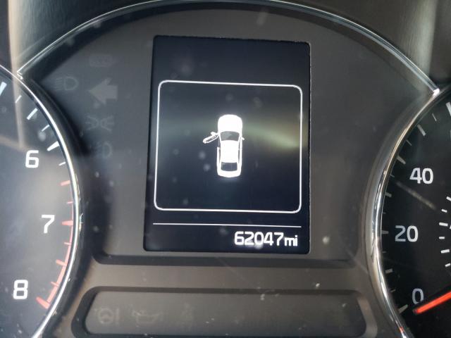 Photo 8 from auction – 2018 KIA FORTE LX with VIN 3KPFL4A78JE188800