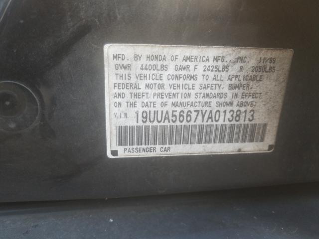 Photo 10 from auction – 2000 ACURA 3.2TL with VIN 19UUA5667YA013813