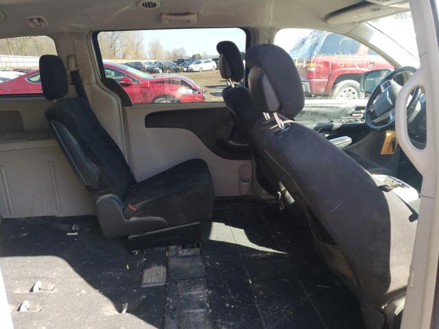 Photo 6 from auction – 2011 CHRYSLER TOWN & COU with VIN 2A4RR5DG3BR802420