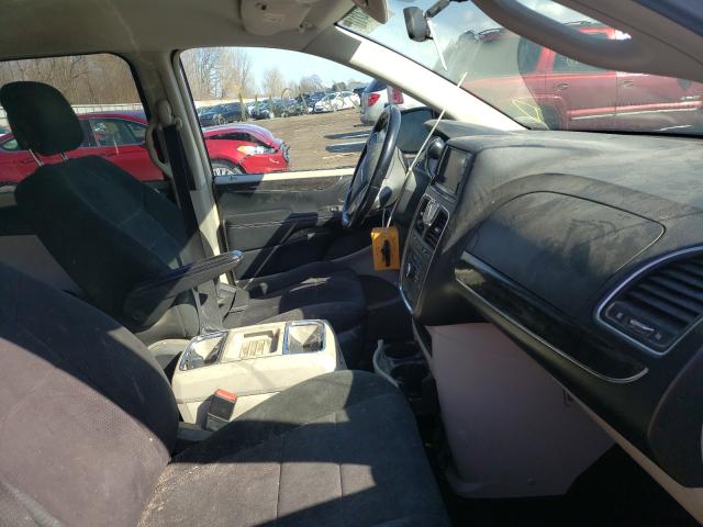 Photo 5 from auction – 2011 CHRYSLER TOWN & COU with VIN 2A4RR5DG3BR802420