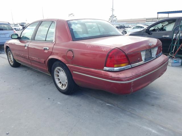 Photo 3 from auction – 2000 FORD CROWN VICT with VIN 2FAFP74W6YX121714