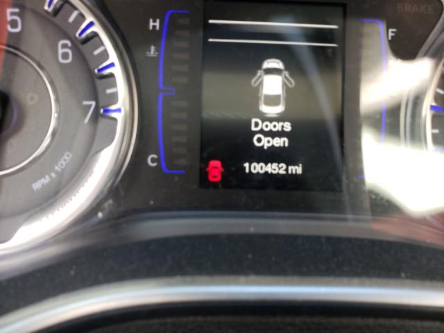 Photo 8 from auction – 2015 CHRYSLER 200 LIMITE with VIN 1C3CCCAB5FN590492