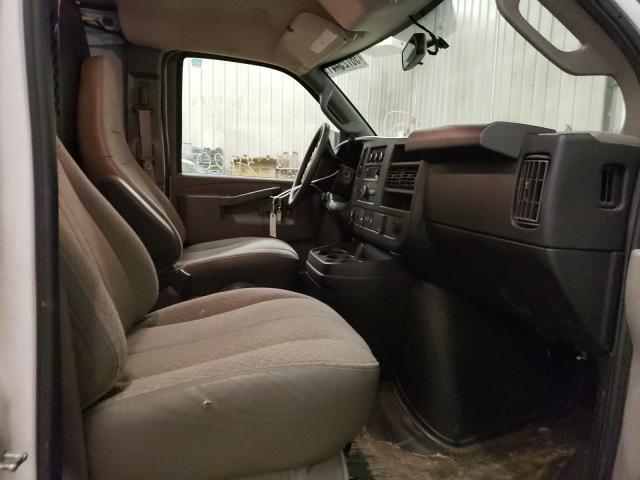 Photo 5 from auction – 2018 CHEVROLET EXPRESS G2 with VIN 1GCWGAFP9J1325712