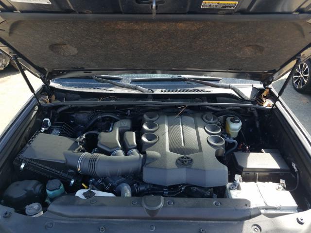 Photo 7 from auction – 2019 TOYOTA 4RUNNER with VIN JTEZU5JR6K520163