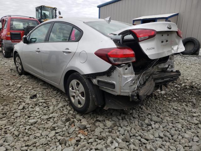 Photo 3 from auction – 2017 KIA FORTE LX with VIN 3KPFK4A75HE058535