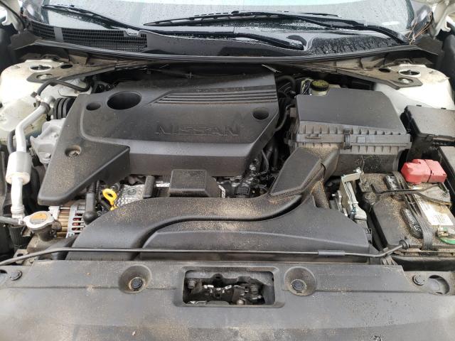 Photo 7 from auction – 2017 NISSAN ALTIMA 2.5 with VIN 1N4AL3AP3HN313413