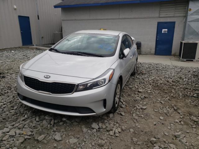 Photo 2 from auction – 2017 KIA FORTE LX with VIN 3KPFK4A75HE058535