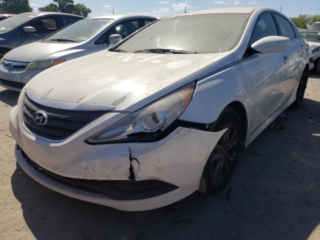 Photo 2 from auction – 2014 HYUNDAI SONATA GLS with VIN 5NPEB4AC6EH864092