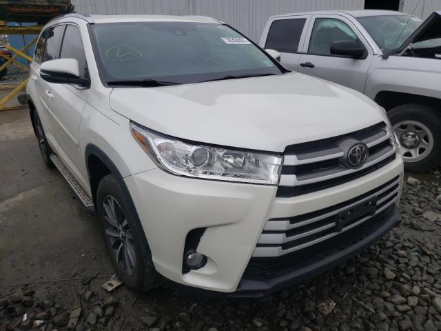TOYOTA HIGHLANDER 2018 with VIN 5TDJZRFH2JS853543 - Photo from auction
