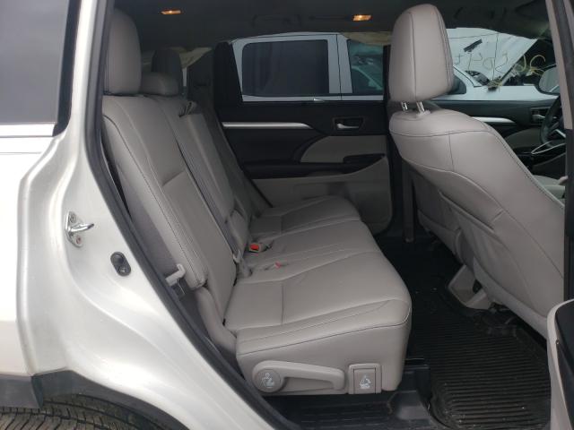 Photo 6 from auction – 2018 TOYOTA HIGHLANDER with VIN 5TDJZRFH2JS853543