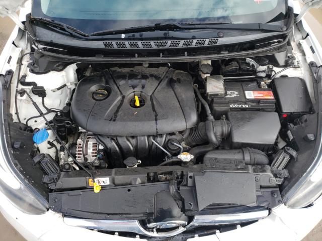 Photo 7 from auction – 2015 HYUNDAI ELANTRA SE with VIN 5NPDH4AE4FH577315