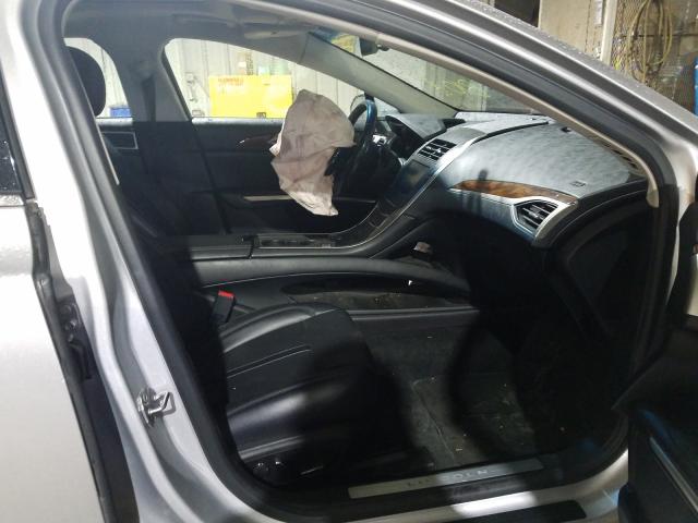 Photo 5 from auction – 2016 LINCOLN MKZ with VIN 3LN6L2GK0GR602889