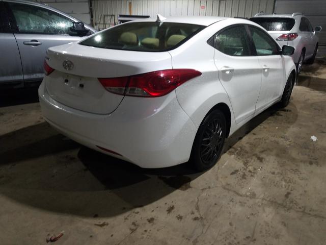 Photo 4 from auction – 2012 HYUNDAI ELANTRA GL with VIN 5NPDH4AE4CH147067