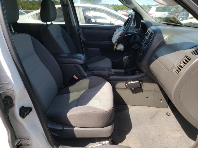 Photo 5 from auction – 2005 FORD ESCAPE XLS with VIN 1FMYU02Z85KA93022