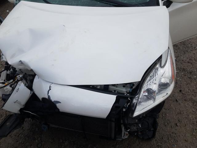 Photo 7 from auction – 2014 TOYOTA PRIUS with VIN JTDKN3DU3E0361853