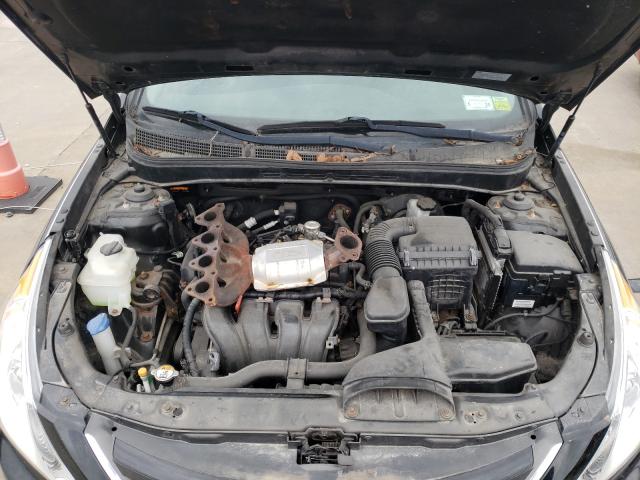 Photo 7 from auction – 2014 HYUNDAI SONATA GLS with VIN 5NPEB4AC2EH863537