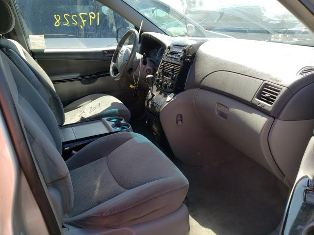 Photo 5 from auction – 2004 TOYOTA SIENNA CE with VIN 5TDZA23C84S043994