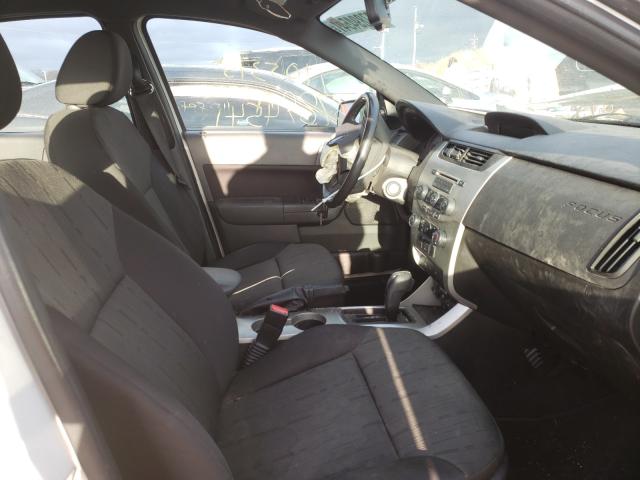 Photo 5 from auction – 2011 FORD FOCUS SE with VIN 1FAHP3FNXBW105315