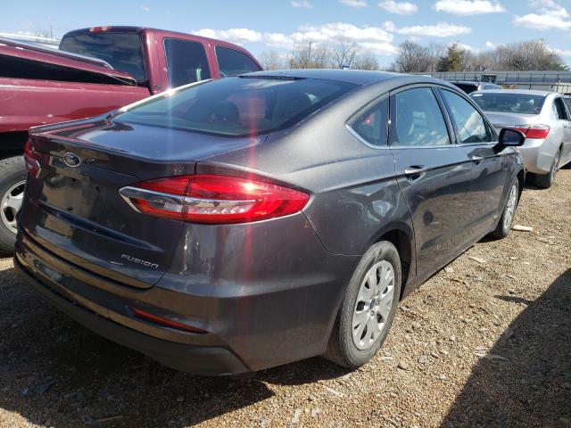 Photo 4 from auction – 2019 FORD FUSION S with VIN 3FA6P0G75KR186457