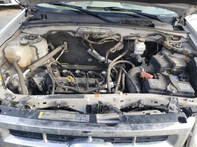 Photo 7 from auction – 2010 FORD ESCAPE XLT with VIN 1FMCU0D71AKA42364