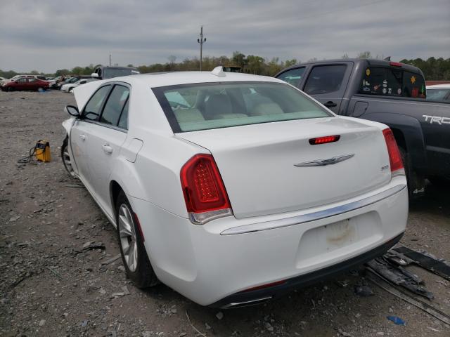 Photo 3 from auction – 2016 CHRYSLER 300 LIMITE with VIN 2C3CCAAG3GH123422