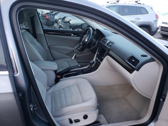 Photo 5 from auction – 2014 VOLKSWAGEN PASSAT with VIN 1VWCN7A32EC110972