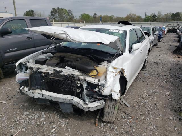 Photo 2 from auction – 2016 CHRYSLER 300 LIMITE with VIN 2C3CCAAG3GH123422