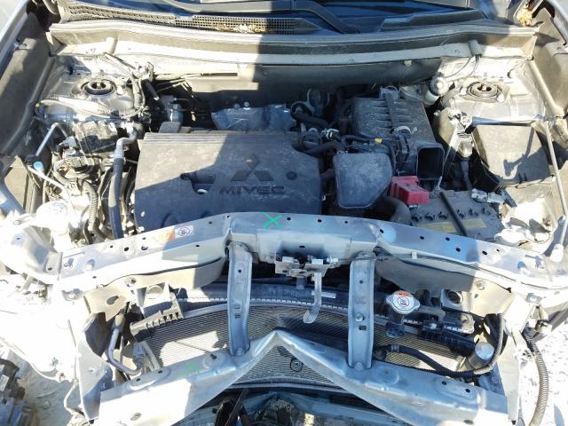 Photo 7 from auction – 2016 MITSUBISHI OUTLANDER with VIN JA4AD3A32GZ065791