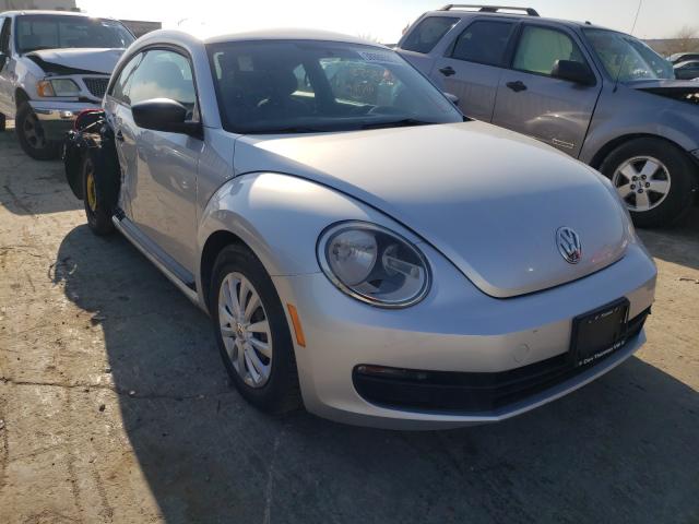 VOLKSWAGEN BEETLE 2012 with VIN 3VWFP7AT0CM644121 - Photo from auction